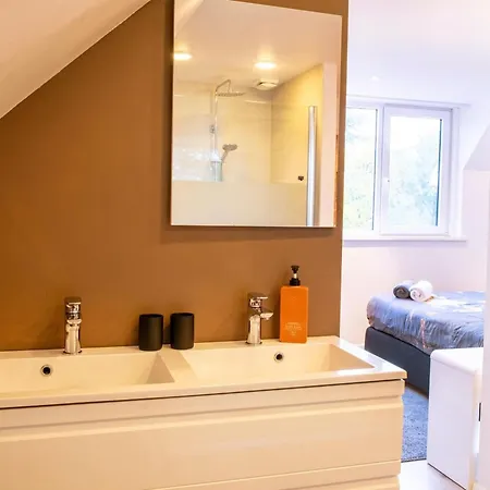 Farm Near Bronkhorst Feriehus *